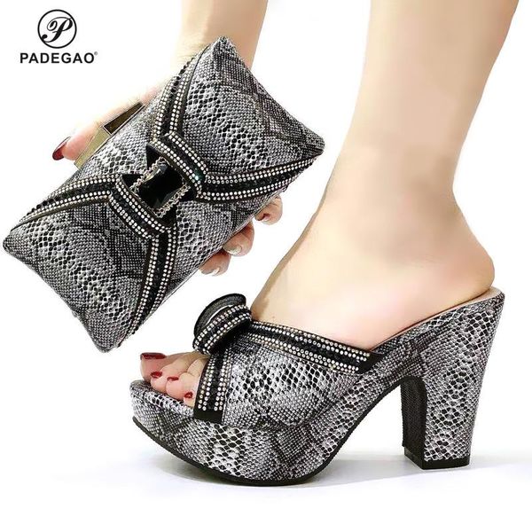 dress shoes black color design italian elegant and bag to match set nigerian comfortable heels party for wedding
dress shoes black color design italian elegant and bag to match set nigerian comfortable heels party for wedding