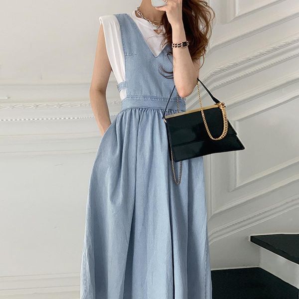 casual dresses korean fashion summer v-neck solid color drape loose sleeveless halter denim dress women 2021, Black;gray
casual dresses korean fashion summer v-neck solid color drape loose sleeveless halter denim dress women 2021, Black;gray
