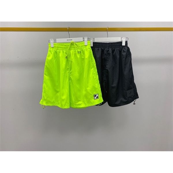 shorts weiidone 21ss spring and summer square plastic design drawstring sports casual capris, White;black
shorts weiidone 21ss spring and summer square plastic design drawstring sports casual capris, White;black