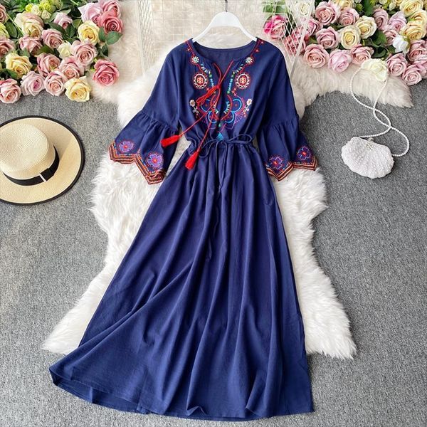 indie folk desert grassland womens dress travel cyber celebrity p modeling embroidery lacing long a line female ml866, Black;gray
indie folk desert grassland womens dress travel cyber celebrity p modeling embroidery lacing long a line female ml866, Black;gray