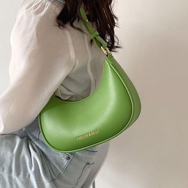 shoulder bags small bag female summer 2021 fashion niche design one-shoulder underarm baguette
shoulder bags small bag female summer 2021 fashion niche design one-shoulder underarm baguette