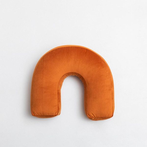 cushion/decorative pillow special-shaped creative wavy skin friendly solid color household decoration soft cotton bedroom indoor sofa cushio
cushion/decorative pillow special-shaped creative wavy skin friendly solid color household decoration soft cotton bedroom indoor sofa cushio