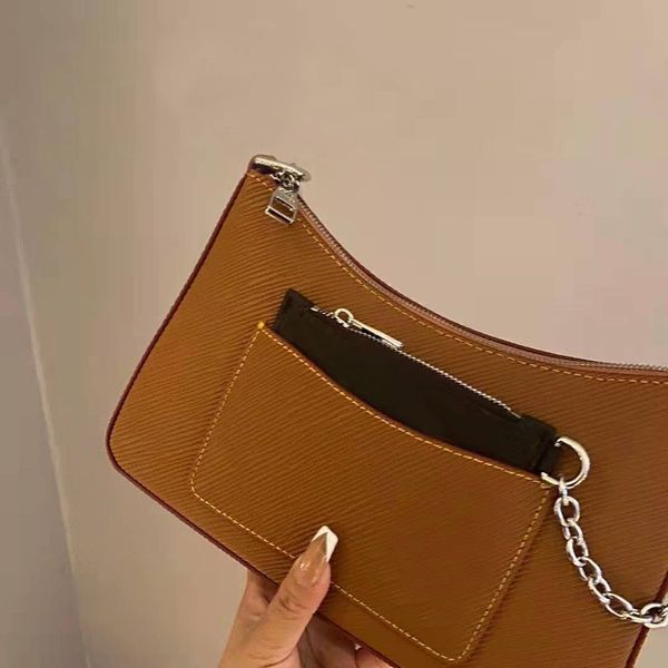 cowhide wallet hand bags luxury ladies design shoulder bag 2-in-1 shoulder bags underarm handbag
cowhide wallet hand bags luxury ladies design shoulder bag 2-in-1 shoulder bags underarm handbag