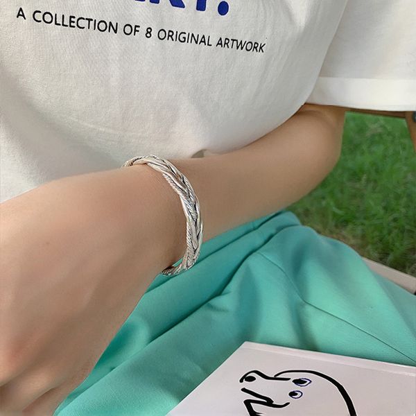 women's south korea east gate fashion personality net red mahua opening bracelet, Slivery;golden
women's south korea east gate fashion personality net red mahua opening bracelet, Slivery;golden