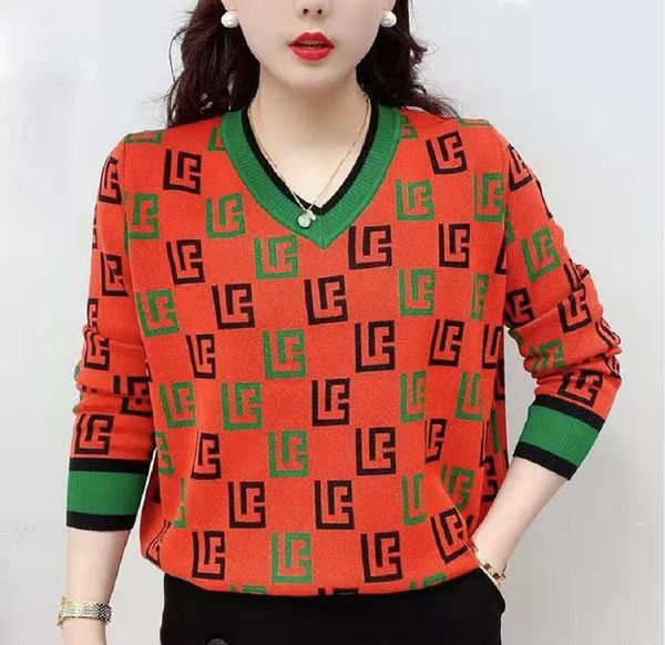 2022 women sweater elegant pullover green striped knitted women's clothing winter long sleeve jumpers female print sweaters, White;black
2022 women sweater elegant pullover green striped knitted women's clothing winter long sleeve jumpers female print sweaters, White;black