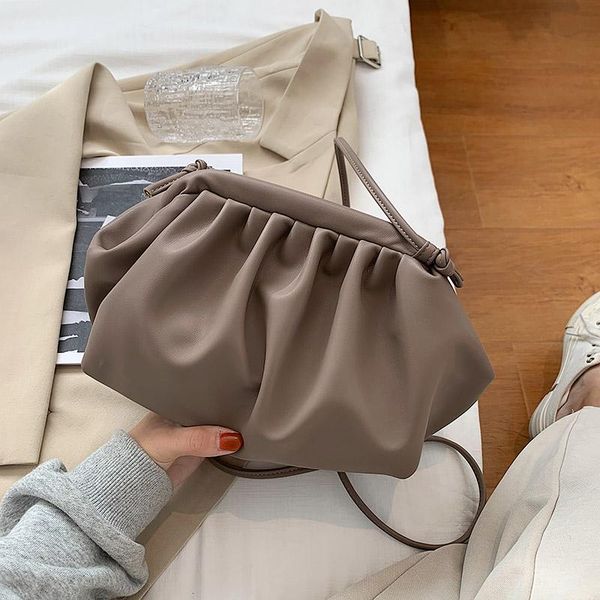 evening bags pu leather bag ladies 2021 winter underarm shoulder handbag female travel wallet and fashion design
evening bags pu leather bag ladies 2021 winter underarm shoulder handbag female travel wallet and fashion design