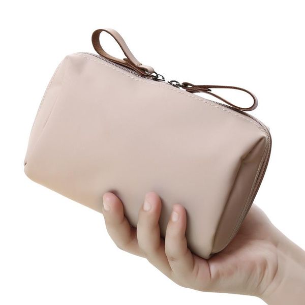 storage bags 2021 women cosmetic bag solid color korean style makeup pouch toiletry waterproof organizer case
storage bags 2021 women cosmetic bag solid color korean style makeup pouch toiletry waterproof organizer case