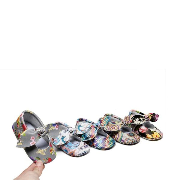 first walkers vintage totemprint infant baby girls shoes princess bow born moccasins genuine leather toddler soft sole cribshoes
first walkers vintage totemprint infant baby girls shoes princess bow born moccasins genuine leather toddler soft sole cribshoes