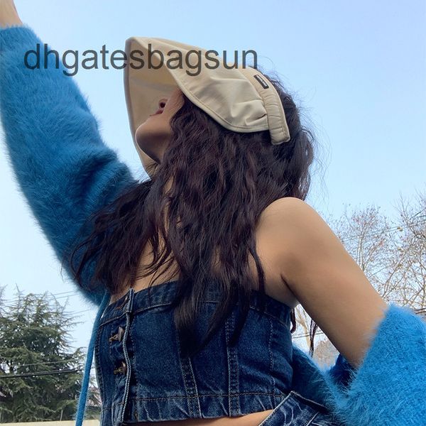 brand cap and carves uv hat female anti summer sunshade empty beach play big eaves cover face sun shell eare, Blue;gray
brand cap and carves uv hat female anti summer sunshade empty beach play big eaves cover face sun shell eare, Blue;gray