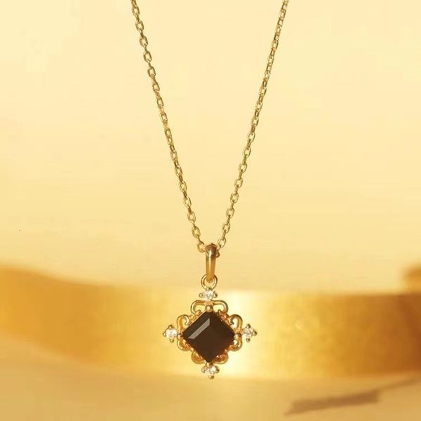 black sugar latte necklace women's ins fashion versatile item ornament minority design agate simple temperament clavicle chain
black sugar latte necklace women's ins fashion versatile item ornament minority design agate simple temperament clavicle chain