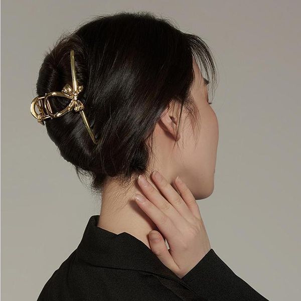 hair accessories korean geometric large metal crab headwear women letter hairpins 2021 trend girl bow bath clips
hair accessories korean geometric large metal crab headwear women letter hairpins 2021 trend girl bow bath clips