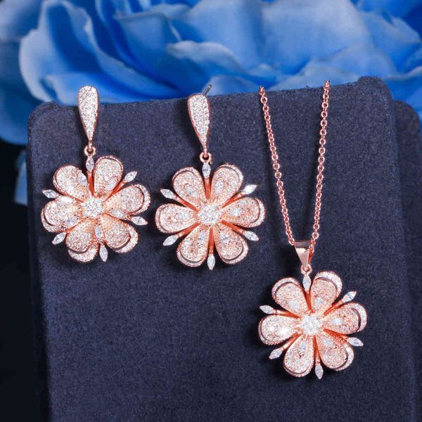 ki0085 simple diamond inlaid rose gold flower earring pendant small set super flash zirconium jewelry, Black
ki0085 simple diamond inlaid rose gold flower earring pendant small set super flash zirconium jewelry, Black