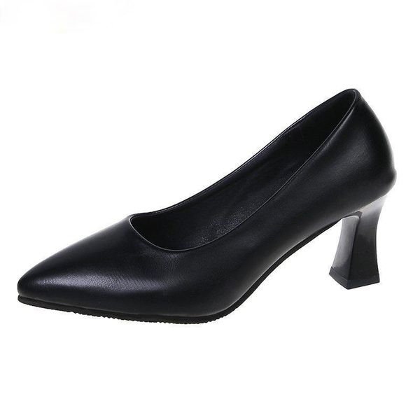 dress shoes plus size 35-44 women leather mid heel pumps 2021 classic black heels for office ladies
dress shoes plus size 35-44 women leather mid heel pumps 2021 classic black heels for office ladies