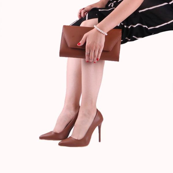 dress shoes women high heel and bag set bags quality heels sandals 2021 brown, Black
dress shoes women high heel and bag set bags quality heels sandals 2021 brown, Black