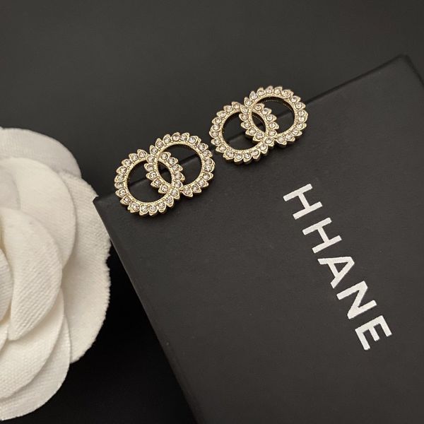 designer earrings jewellery2021 women's gold personality versatile classic temperament small fragrance earrings 925 pure silve w8ox, Silver
designer earrings jewellery2021 women's gold personality versatile classic temperament small fragrance earrings 925 pure silve w8ox, Silver