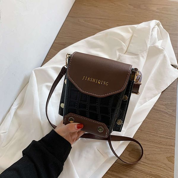 hbp ins women's 2021 new fashion crocodile cross versatile one shoulder small square bag
hbp ins women's 2021 new fashion crocodile cross versatile one shoulder small square bag