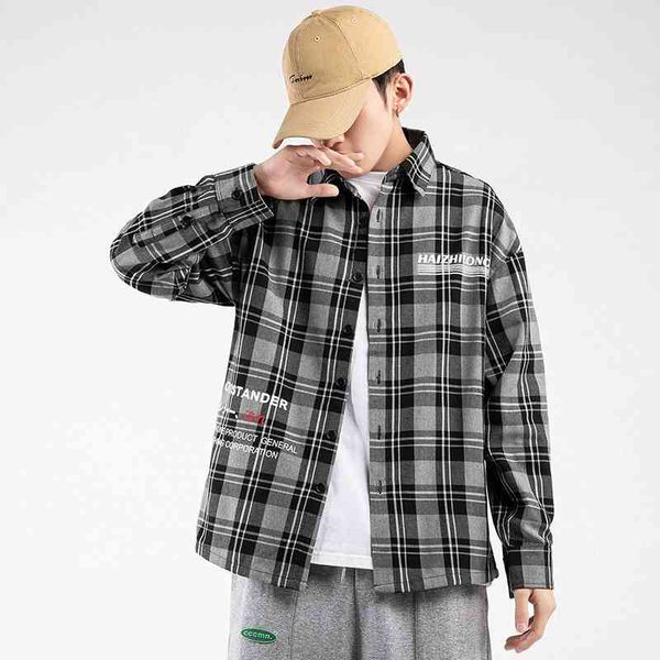new men's long sleeve plaid fashion brand shirt bottoming, youth can wear, White;black
new men's long sleeve plaid fashion brand shirt bottoming, youth can wear, White;black
