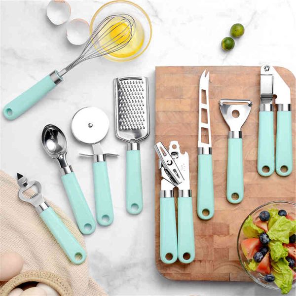 9pcs tableware with plastic handle hanging hole insulation anti-combustion kitchen gadget wholesale
9pcs tableware with plastic handle hanging hole insulation anti-combustion kitchen gadget wholesale