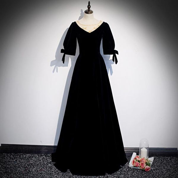 ethnic clothing round mesh beads collar cheongsams lantern sleeve bowknots qipao velour elegant host dresses pleated lady robe de soire, Red
ethnic clothing round mesh beads collar cheongsams lantern sleeve bowknots qipao velour elegant host dresses pleated lady robe de soire, Red