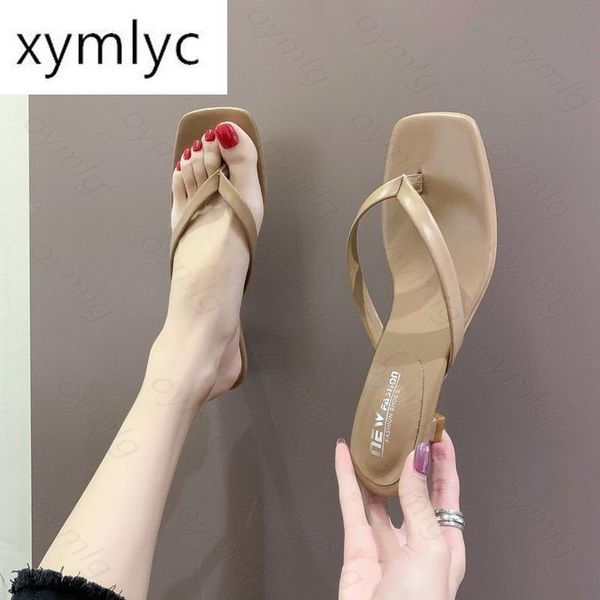 simple flip flops women heel slippers square toe female summer slides designer shoes woman sliders med heels, Black
simple flip flops women heel slippers square toe female summer slides designer shoes woman sliders med heels, Black
