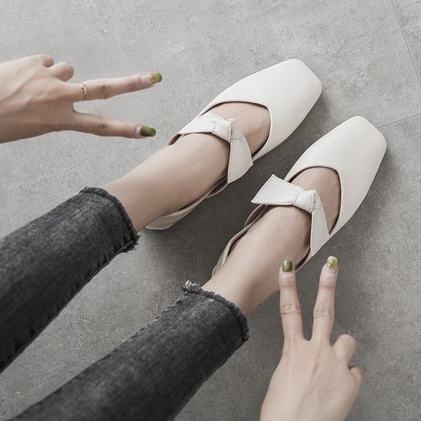 dress shoes two wearing single women 2021 retro soft leather square toe thick chunky heel shallow mouth wild sandals, Black
dress shoes two wearing single women 2021 retro soft leather square toe thick chunky heel shallow mouth wild sandals, Black