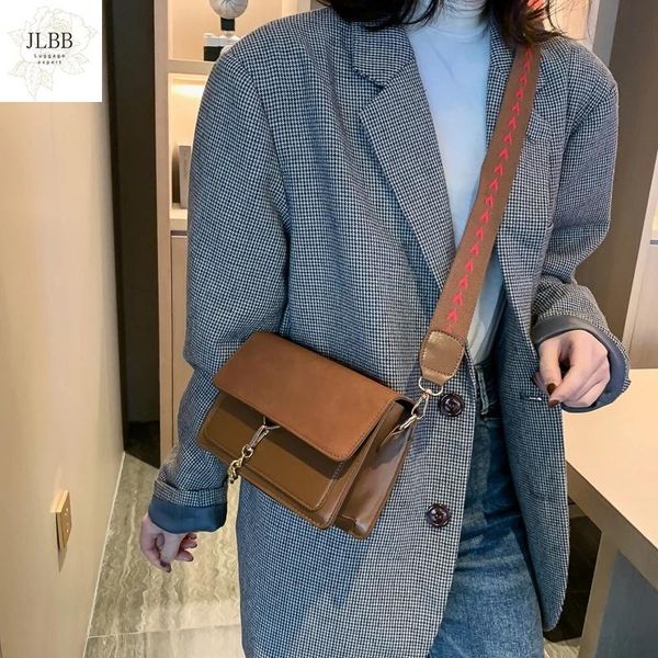 shoulder bags royadong women messenger flap pu leather crossbody for 2021 fashion ladies female handbags luxury
shoulder bags royadong women messenger flap pu leather crossbody for 2021 fashion ladies female handbags luxury