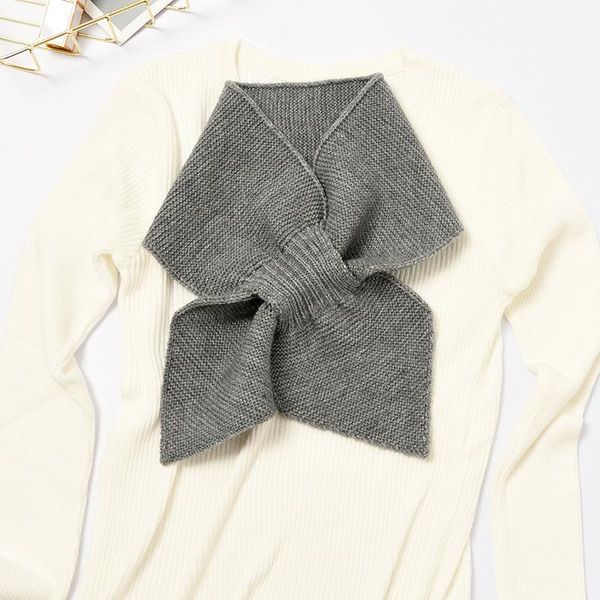 scarves versatile winter wool scarf small female korean version short style fur collar cute student adult, Blue;gray
scarves versatile winter wool scarf small female korean version short style fur collar cute student adult, Blue;gray