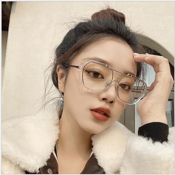 sunglasses fashion trend polarized women men hd lens retro personality eyeglasses square large frame one piece sun glasses, White;black
sunglasses fashion trend polarized women men hd lens retro personality eyeglasses square large frame one piece sun glasses, White;black