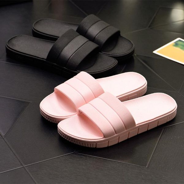 2021 new women non-slip slides bathroom slippers summer men slippers casual black shoes soft sole flat women slides 
2021 new women non-slip slides bathroom slippers summer men slippers casual black shoes soft sole flat women slides
