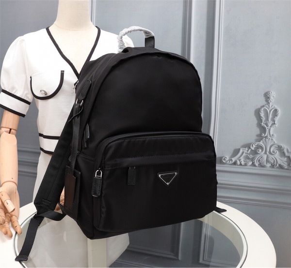 women luxurys designers bags 2021 home men's nylon waterproof leisure backpack canvas travel larg designer handbag handbags totes cross
women luxurys designers bags 2021 home men's nylon waterproof leisure backpack canvas travel larg designer handbag handbags totes cross