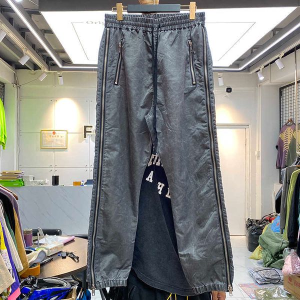 high street autumn and winter zipper button leggings washing water old men's loose hip-hop casual pants trend, Black
high street autumn and winter zipper button leggings washing water old men's loose hip-hop casual pants trend, Black