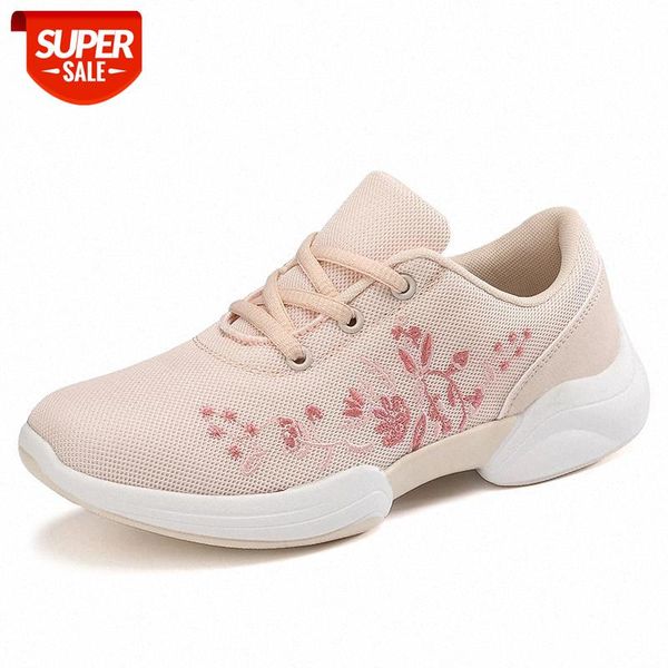 casual shoes for women vulcanize shoes trend women fashion sneakers lace-up breathable embroidered rubber #se8a 
casual shoes for women vulcanize shoes trend women fashion sneakers lace-up breathable embroidered rubber #se8a