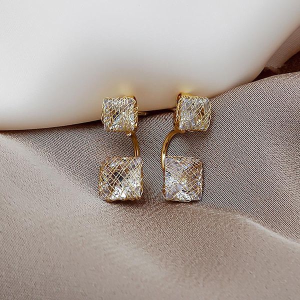 stud fashion design women baroque pearl earrings irreguar pearls hoop earring original for dainty jewelry accessories, Golden;silver
stud fashion design women baroque pearl earrings irreguar pearls hoop earring original for dainty jewelry accessories, Golden;silver