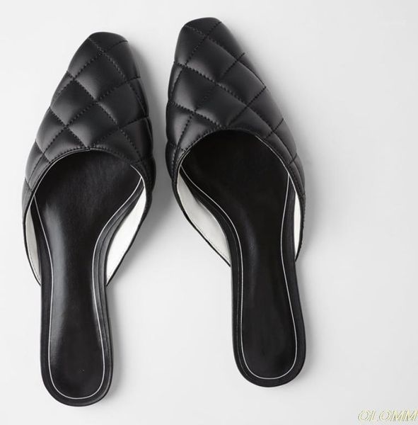 summer slippers genuine leather flat heels diamond sewing mature slides outdoor female ladies shoes zapatos de mujer1, Black
summer slippers genuine leather flat heels diamond sewing mature slides outdoor female ladies shoes zapatos de mujer1, Black