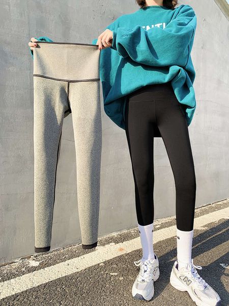 autumn and winter cashmere shark thickened warm black legged pants for women, Black;white
autumn and winter cashmere shark thickened warm black legged pants for women, Black;white