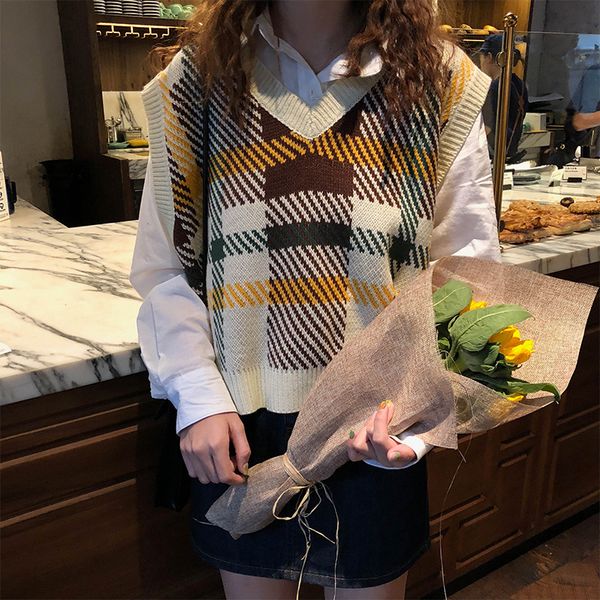 slim v-neck sleeveless cute autumn loose plaid knitted vest sweaters for women ljpf, White;black
slim v-neck sleeveless cute autumn loose plaid knitted vest sweaters for women ljpf, White;black