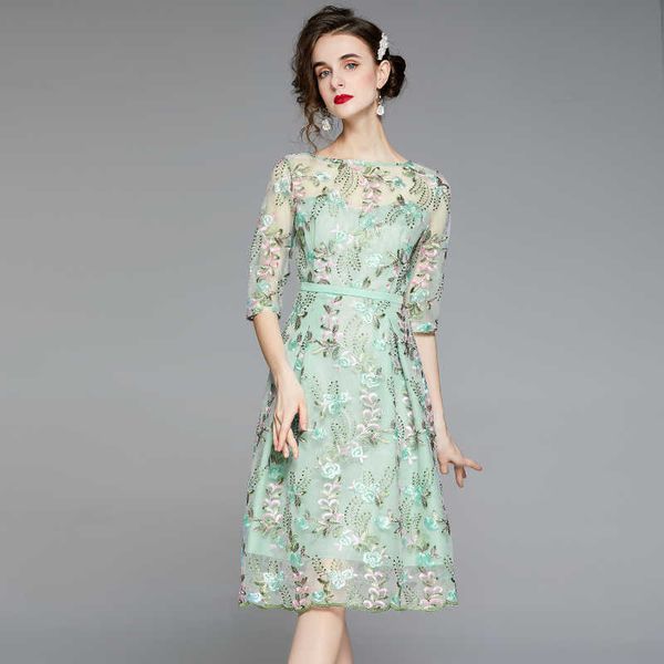 women summer designer elegant embroidered floral slim wedding party robe femme green vintage o-neck mesh dress vestidos 210525, Black;gray
women summer designer elegant embroidered floral slim wedding party robe femme green vintage o-neck mesh dress vestidos 210525, Black;gray