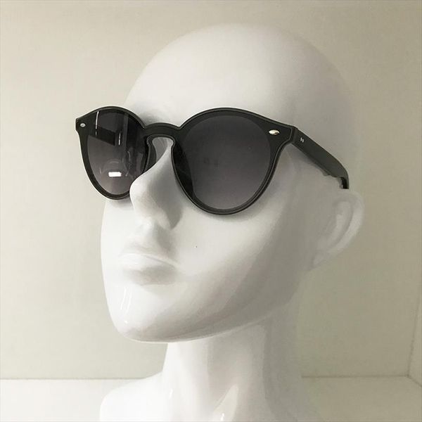arriving sunglasses women blaze designer men glasses gray frame gradient lens 4380 01 39 145mm, White;black
arriving sunglasses women blaze designer men glasses gray frame gradient lens 4380 01 39 145mm, White;black