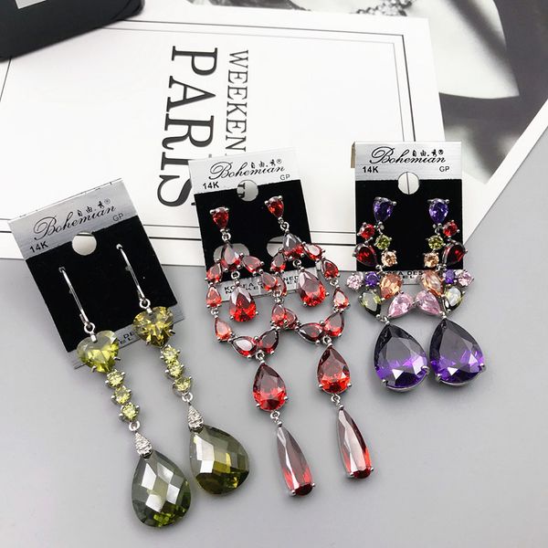 2021 off silver fringe earrings big tassel long crystal dangle hoop drop mix different earrings quilling swarovski for wedding gift dhl
2021 off silver fringe earrings big tassel long crystal dangle hoop drop mix different earrings quilling swarovski for wedding gift dhl