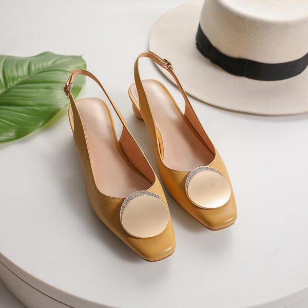 sandals low woman leather fashion womens shoes 2021 suit female beige large size summer heels med low-heeled luxury heeled open, Black
sandals low woman leather fashion womens shoes 2021 suit female beige large size summer heels med low-heeled luxury heeled open, Black