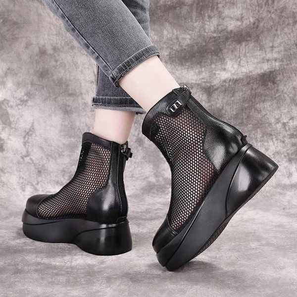 boots autumn round head thick heel belt buckle british style patent leather lace casual short women, Black
boots autumn round head thick heel belt buckle british style patent leather lace casual short women, Black