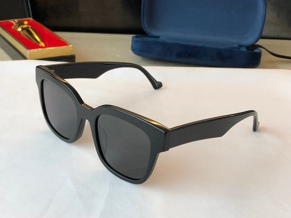sunglasses for men and women summer style 0998s anti-ultraviolet retro plate full frame fashion eyeglasses random box, White;black
sunglasses for men and women summer style 0998s anti-ultraviolet retro plate full frame fashion eyeglasses random box, White;black
