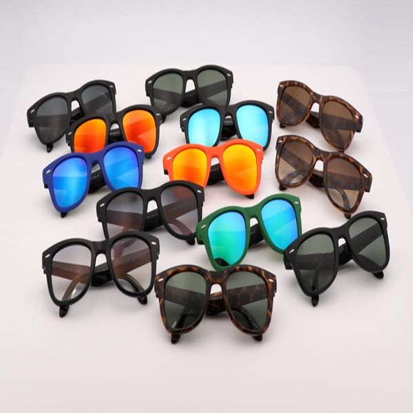 2021 new colorful glasses fashion vintage glasses woman and men size 54mm designer mirror foldable sun sun gafas 50mm and sunglasses uv fvwn, White;black
2021 new colorful glasses fashion vintage glasses woman and men size 54mm designer mirror foldable sun sun gafas 50mm and sunglasses uv fvwn, White;black