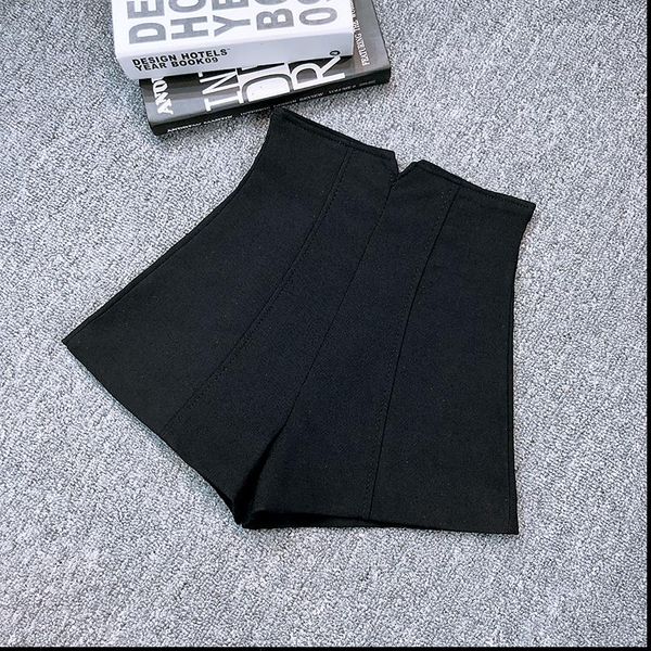 wholesale 2021 new spring summer autumn selling womens fashion casual shorts outerwear mc351, White;black
wholesale 2021 new spring summer autumn selling womens fashion casual shorts outerwear mc351, White;black