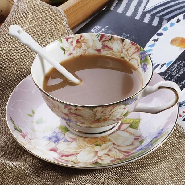 mugs european bone porcelain coffee cup set english afternoon tea couples to plate wedding gift mug cups
mugs european bone porcelain coffee cup set english afternoon tea couples to plate wedding gift mug cups