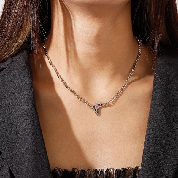 pendant necklaces simple hollow out butterfly necklace fashion silver color animal metal jewelry punk hip hop party accessories
pendant necklaces simple hollow out butterfly necklace fashion silver color animal metal jewelry punk hip hop party accessories