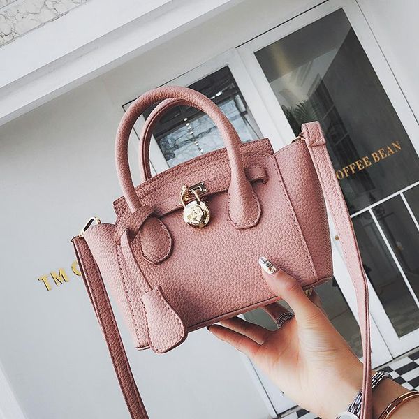shoulder bags women large capacity handbags pu messenger bag female retro daily lady elegant
shoulder bags women large capacity handbags pu messenger bag female retro daily lady elegant
