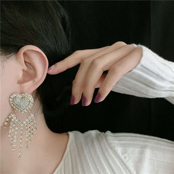 hbp ins wind full diamond love tassel 2021 new fashion exaggerated temperament net red long earrings for women, Silver
hbp ins wind full diamond love tassel 2021 new fashion exaggerated temperament net red long earrings for women, Silver