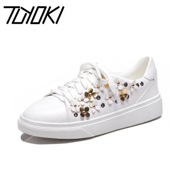 dress shoes tuyoki real leather women sneakers flowers bling high heel casual daily fashion lady street footwear size 34-40, Black
dress shoes tuyoki real leather women sneakers flowers bling high heel casual daily fashion lady street footwear size 34-40, Black
