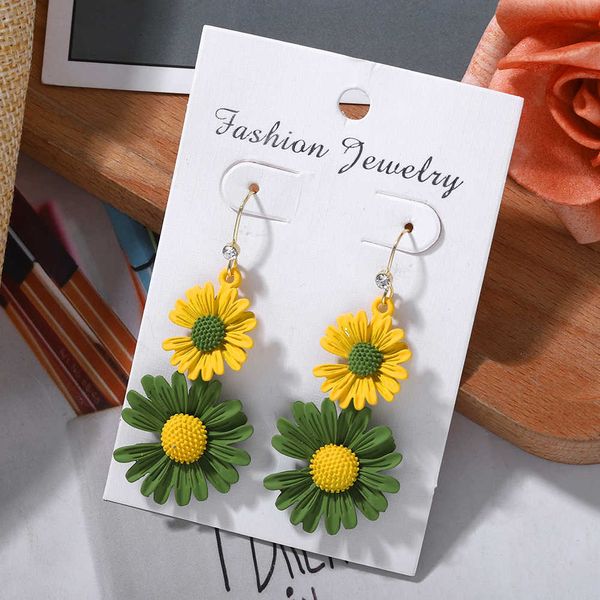 korean net red super sensen long sweet new fashion cute little daisy fairy earrings, Silver
korean net red super sensen long sweet new fashion cute little daisy fairy earrings, Silver